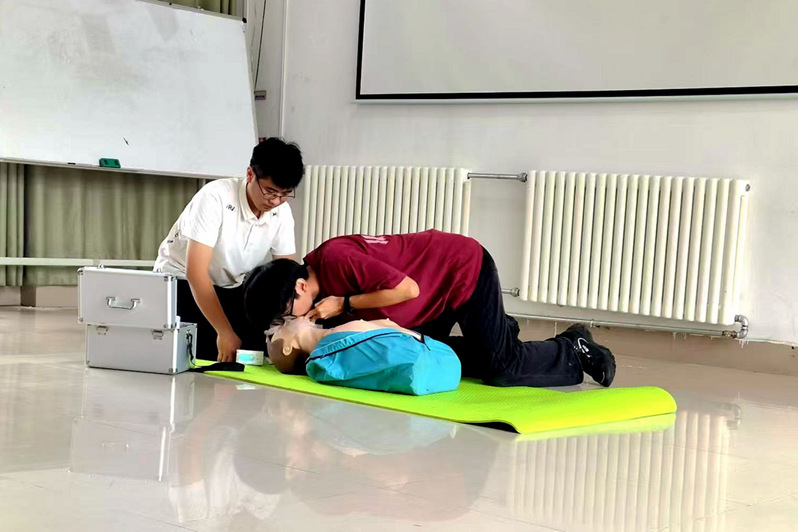 bat365中文官方网站开展“中秋团圆月，情满...